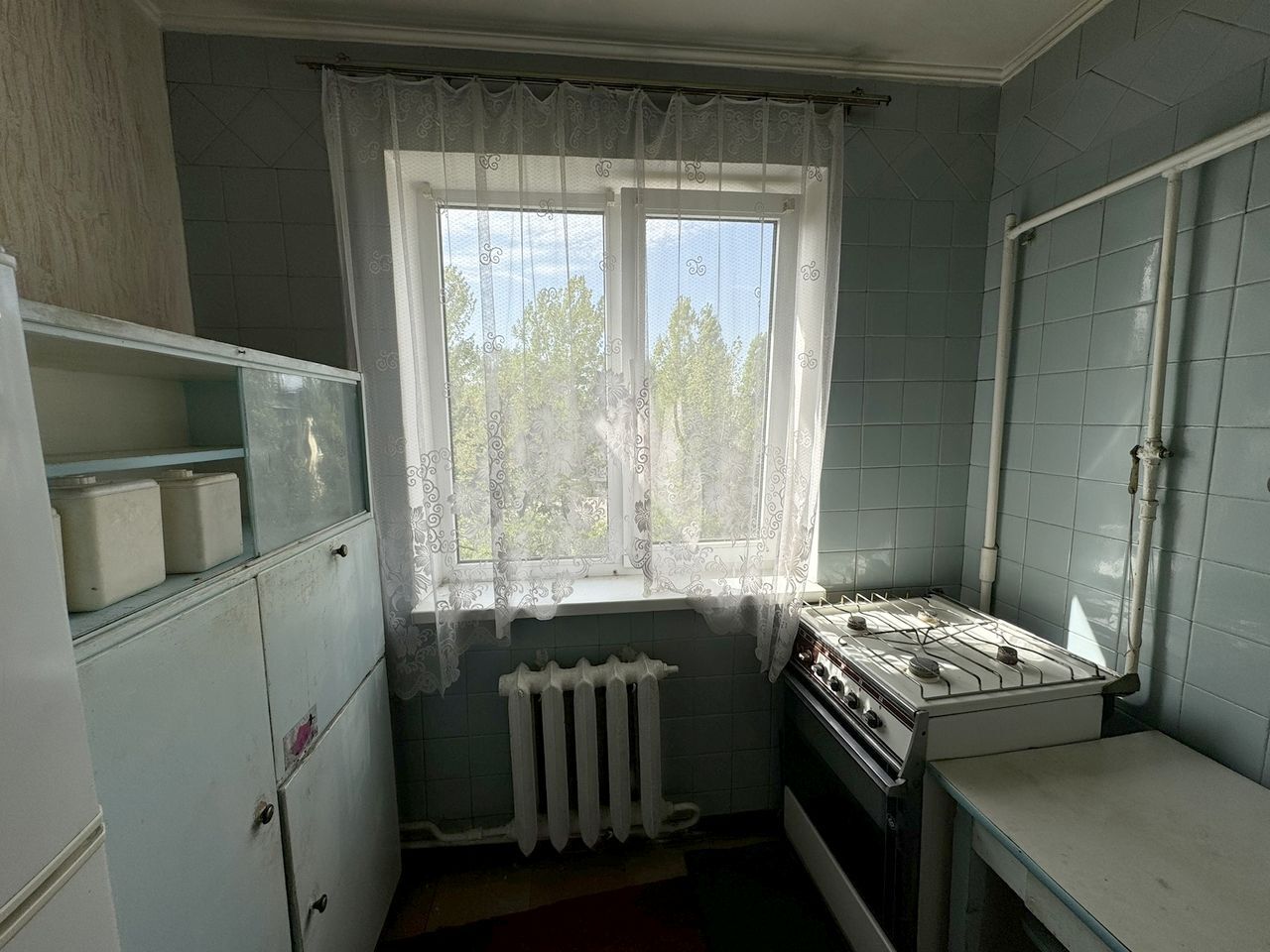 Продаж 2-кімнатної квартири 45 м², Батумська вул., 16