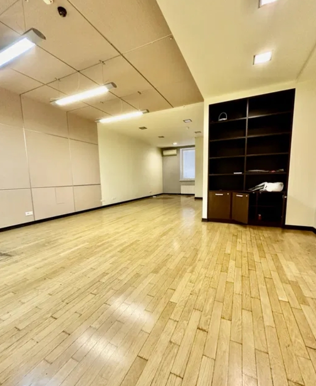 Оренда приміщення вільного призначення 500 м², Успенская вул.