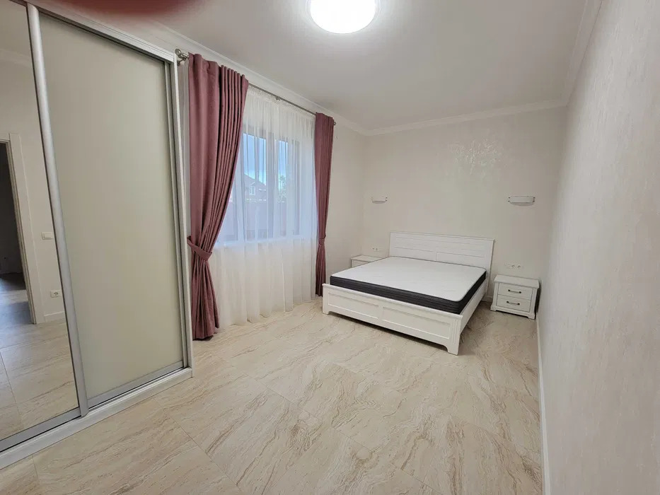 Оренда котеджу 170 м²