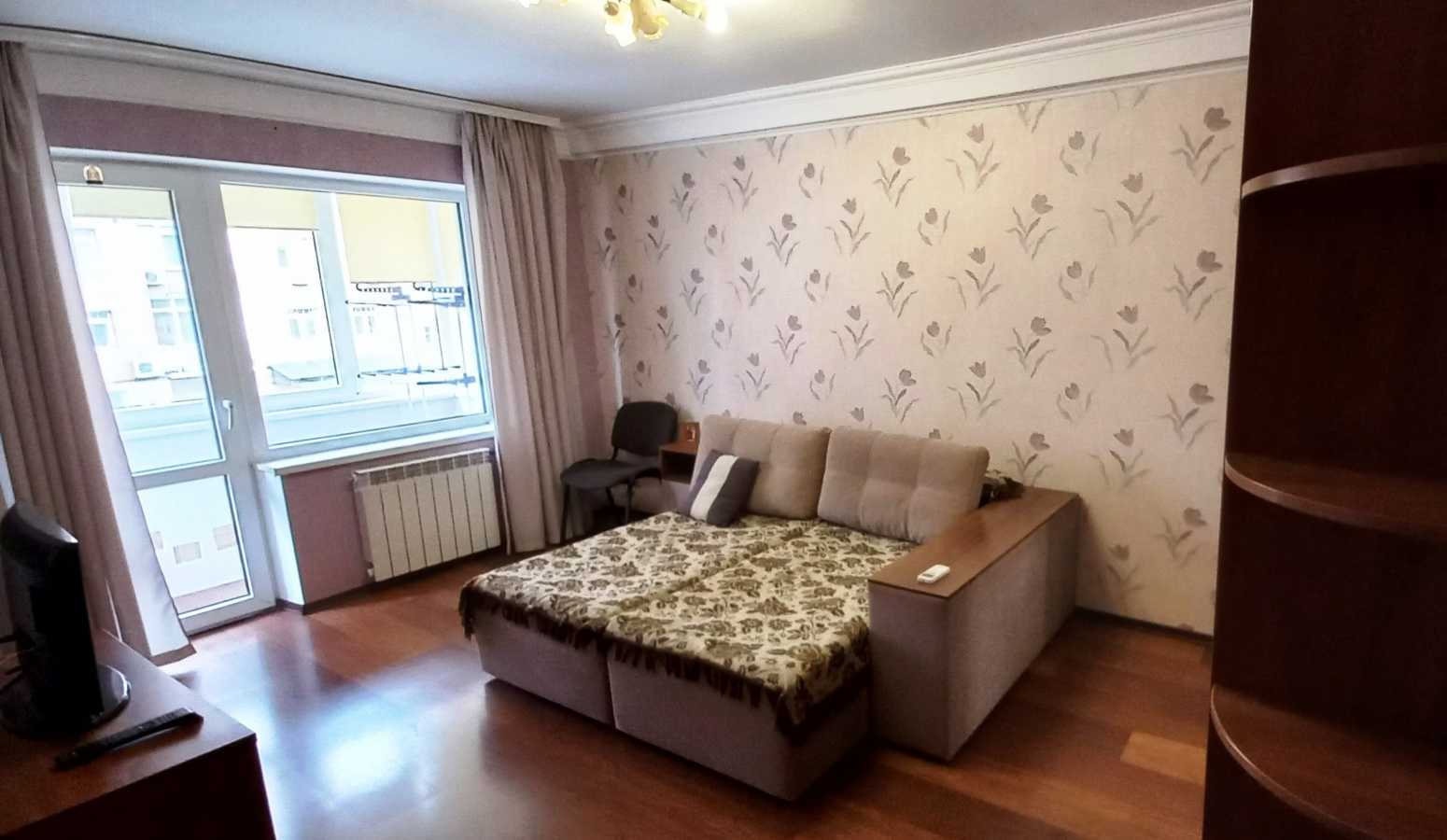 Оренда 2-кімнатної квартири 48 м², Рибальська вул., 11