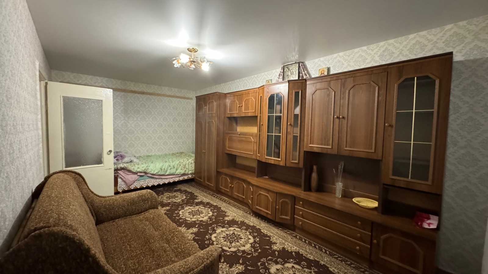 Продаж 1-кімнатної квартири 41 м², Героїв УПА вул., України, 7