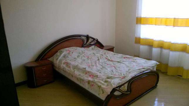 Оренда будинку 220 м², Осокорська вул.
