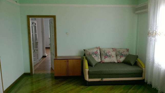 Оренда будинку 220 м², Осокорська вул.