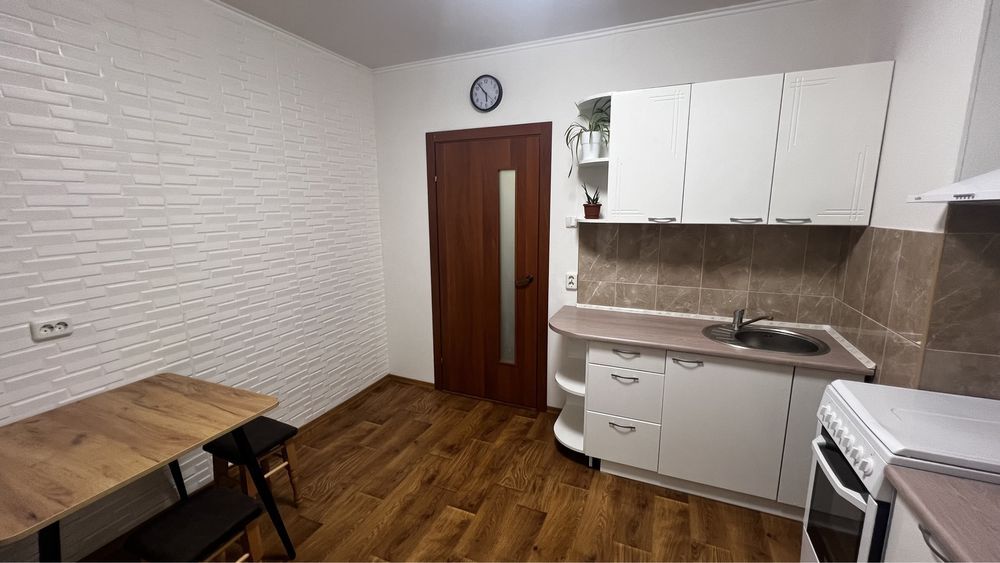 Аренда 1-комнатной квартиры 50 м², Здолбуновская ул.