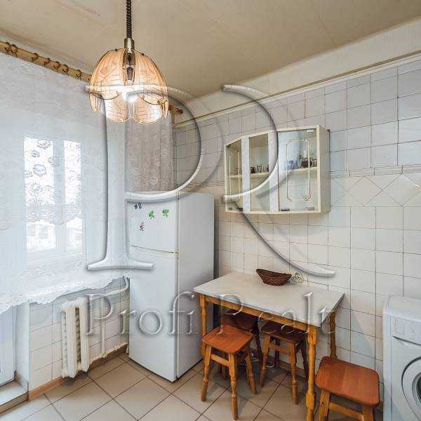 Продажа 3-комнатной квартиры 75 м², Маричанская ул., 11/8