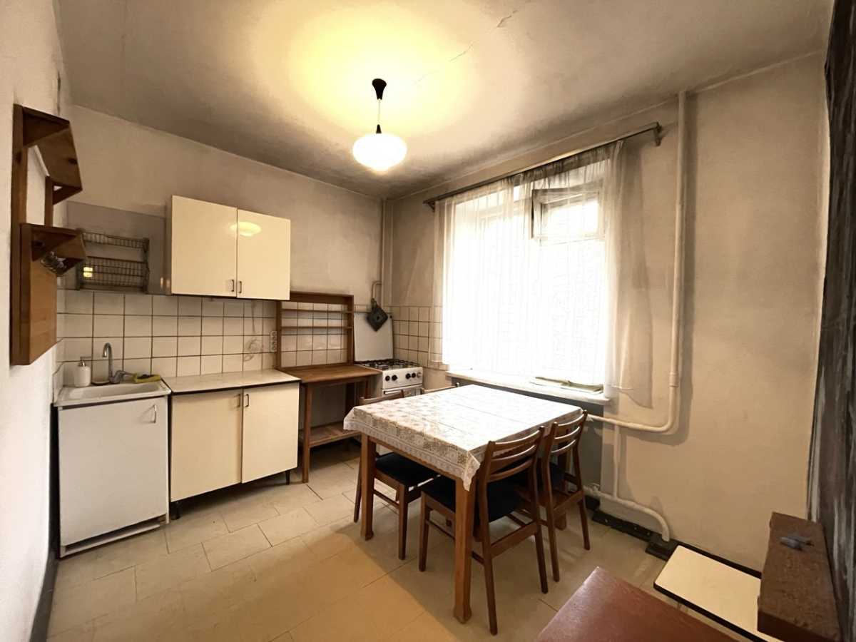 Продажа 1-комнатной квартиры 60 м², Тургенєвська, 29-33