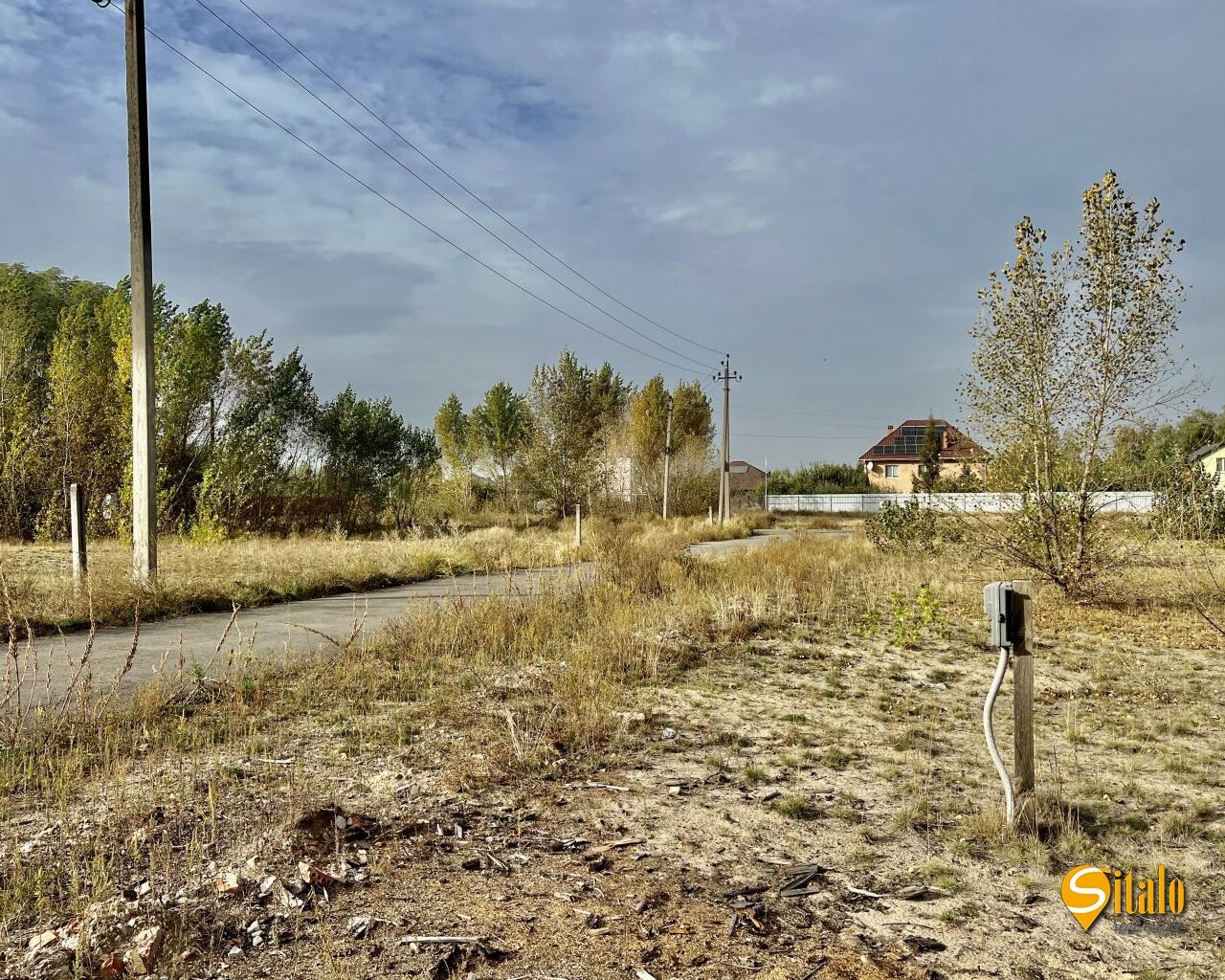 Продажа участка под индивидуальное жилое строительство 24 соток, 1-я Озерная ул.