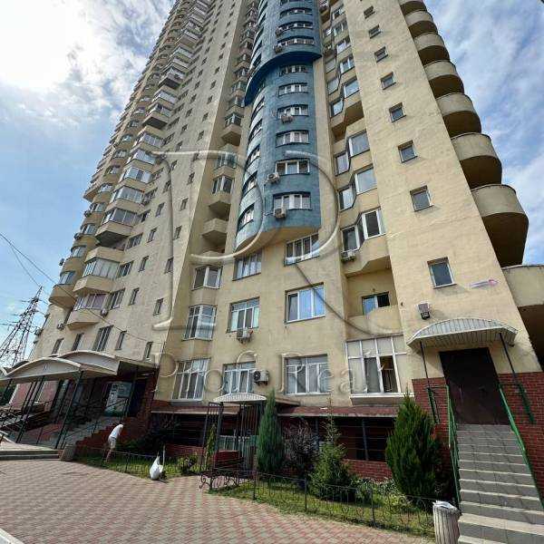 Продаж 1-кімнатної квартири 52 м², Вуликова вул., Харківське шосе, 19Б