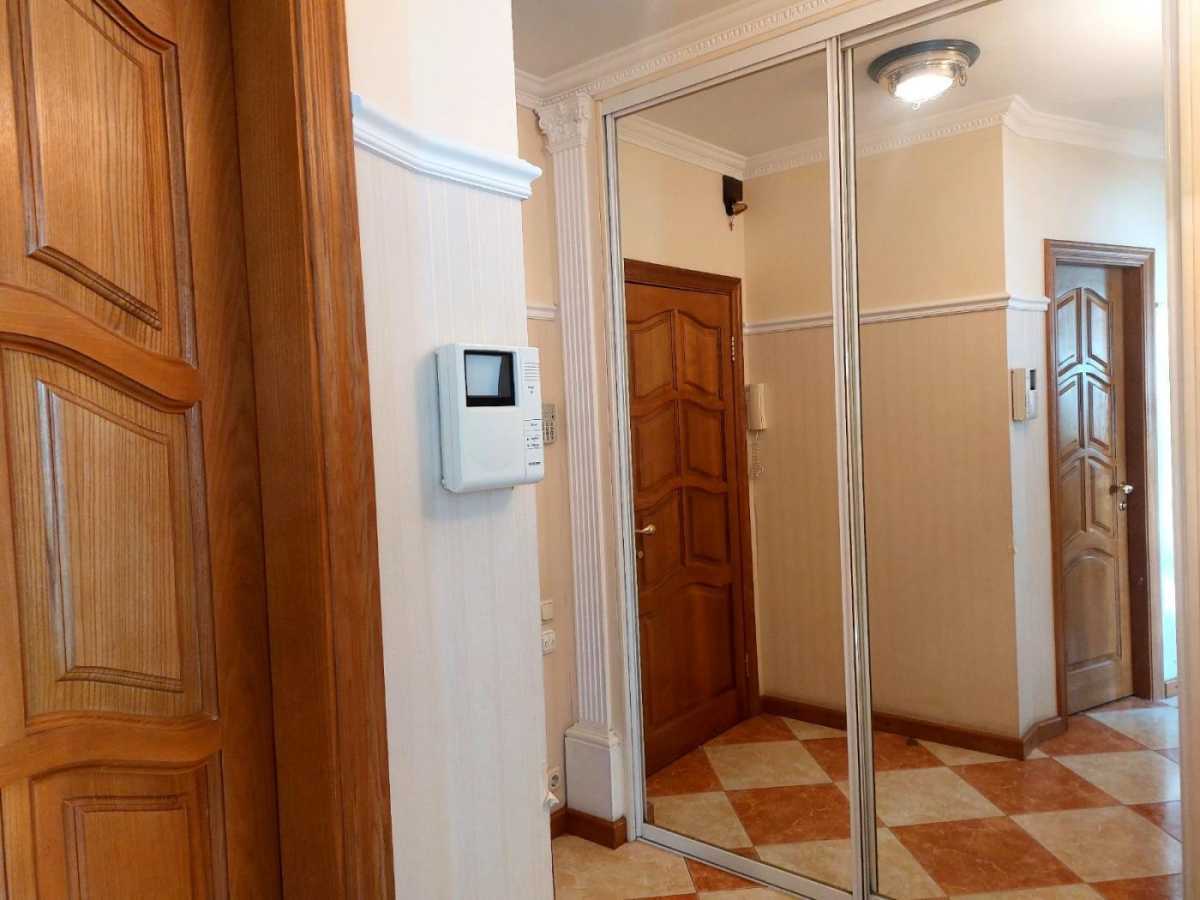 Оренда 3-кімнатної квартири 80 м², Теодора Драйзера вул., 34/51