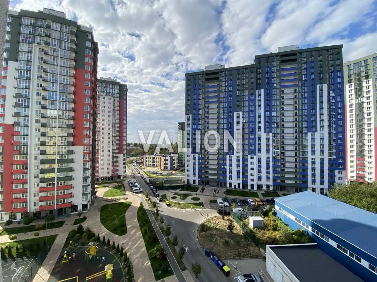 Продаж 3-кімнатної квартири 82.3 м², Івана Виговського вул., 10Е