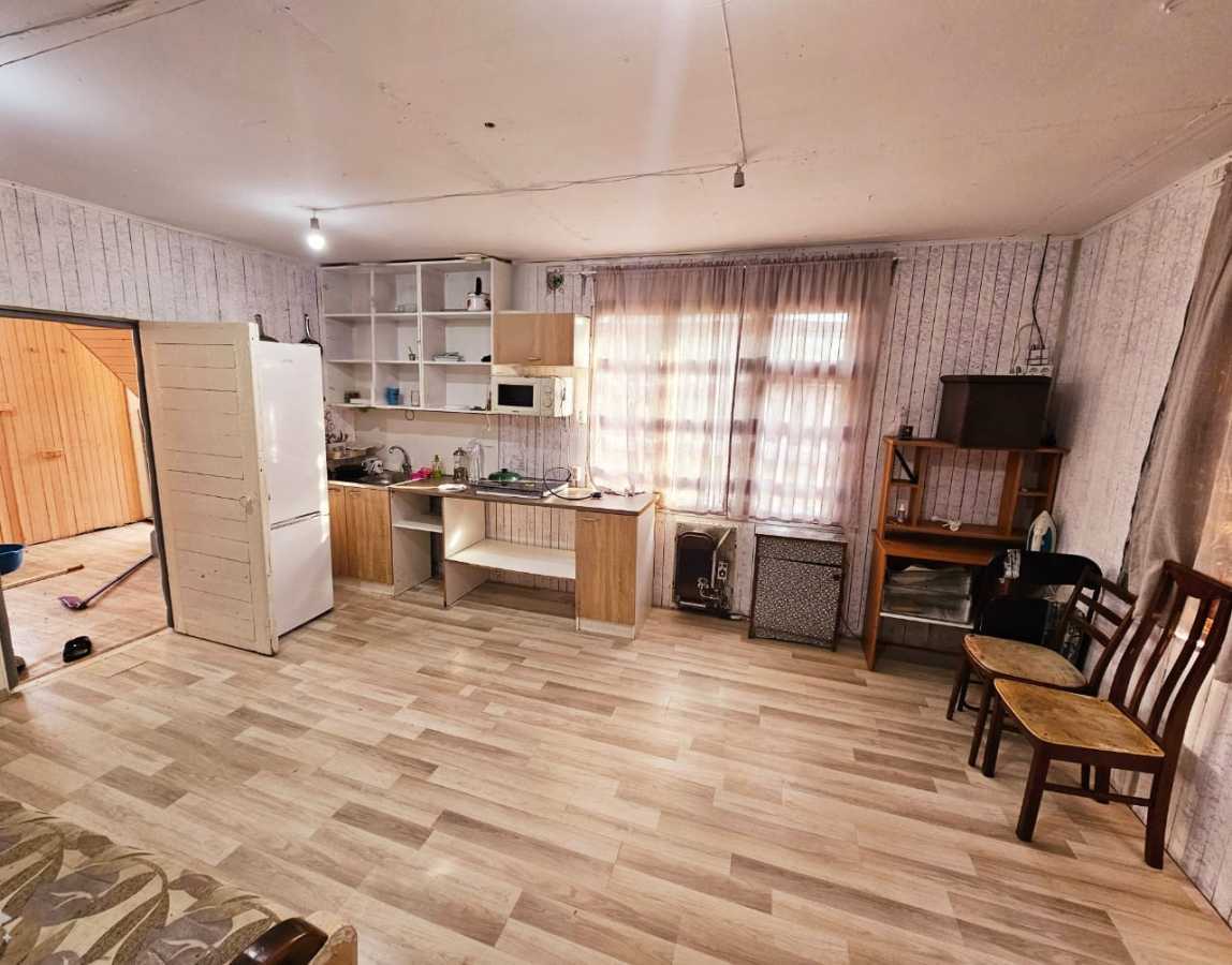 Продаж будинку 60 м², Приозерна, 200