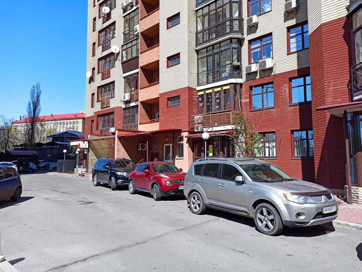 Аренда офиса 121 м², Евгения Коновальца ул., 32Б