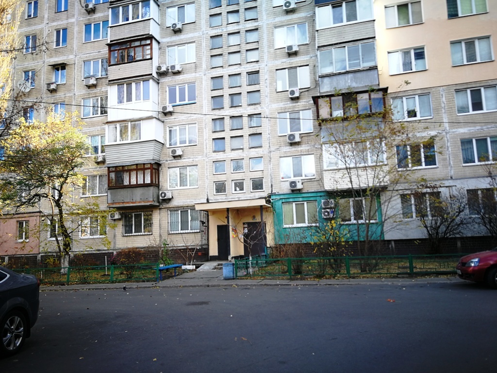 Продаж 3-кімнатної квартири 60 м², Маршала Малиновського вул., 13А