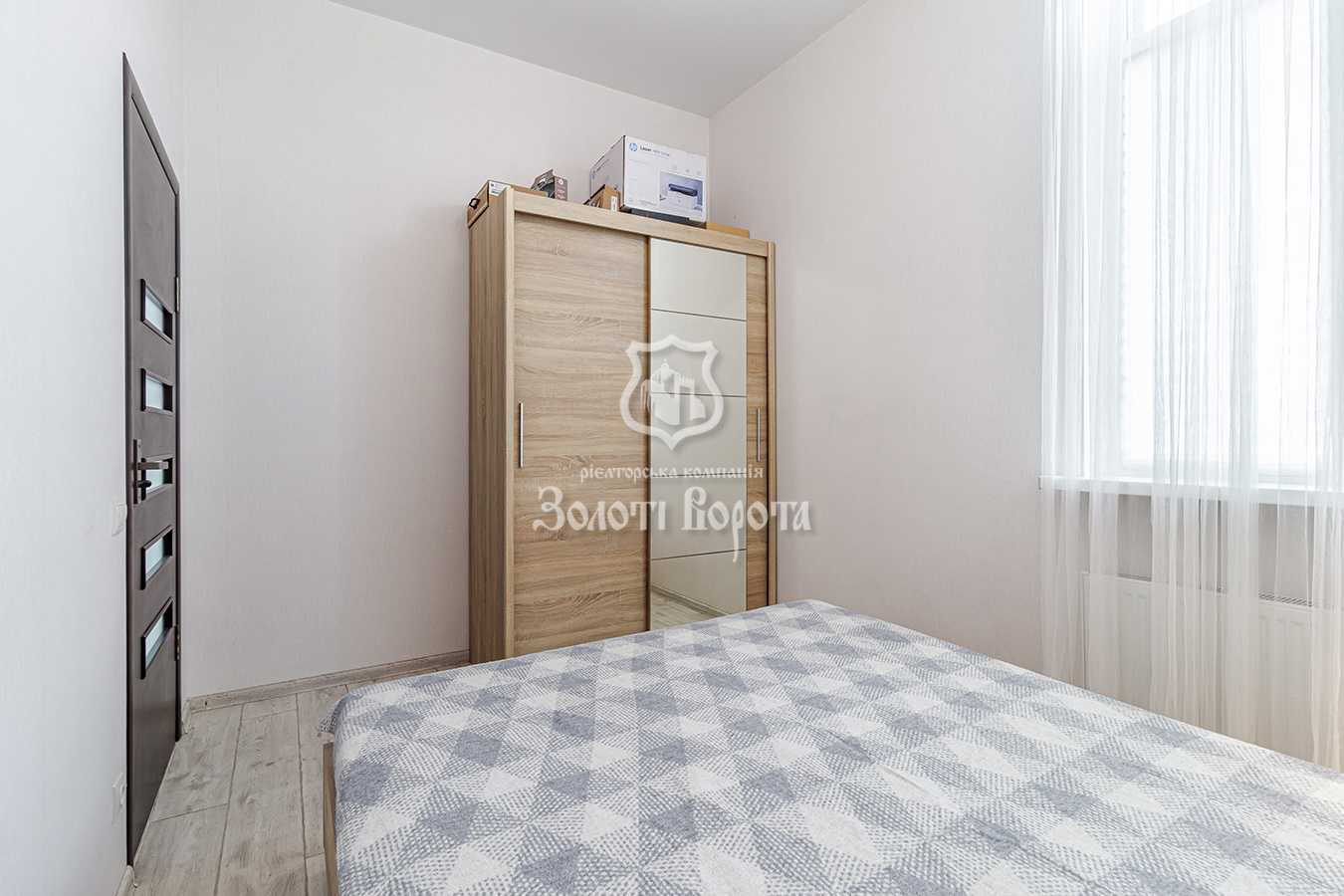 Продаж 1-кімнатної квартири 35.9 м², Світлицького вул., 35