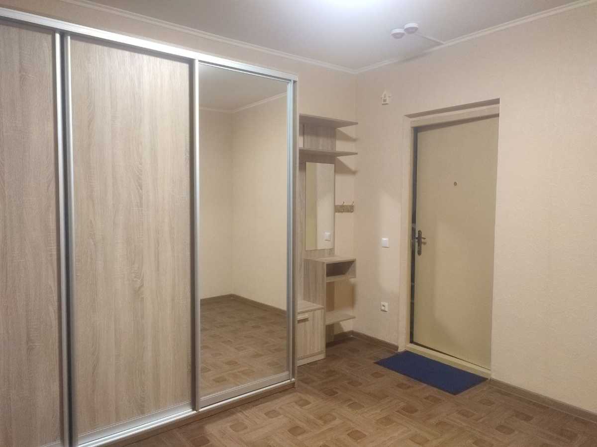 Оренда 1-кімнатної квартири 49 м², Ревуцького вул., 54