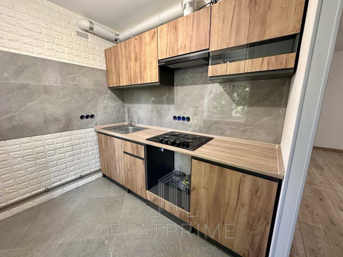 Продажа 2-комнатной квартиры 56 м², Профессора Подвысоцкого ул., 18