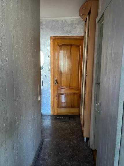 Продаж 2-кімнатної квартири 43.3 м², Праці вул.