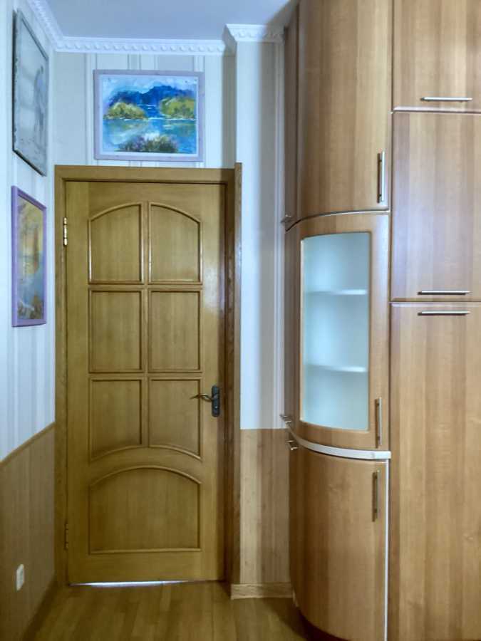 Продаж 2-кімнатної квартири 75.2 м², Княжий Затон вул., 2/30