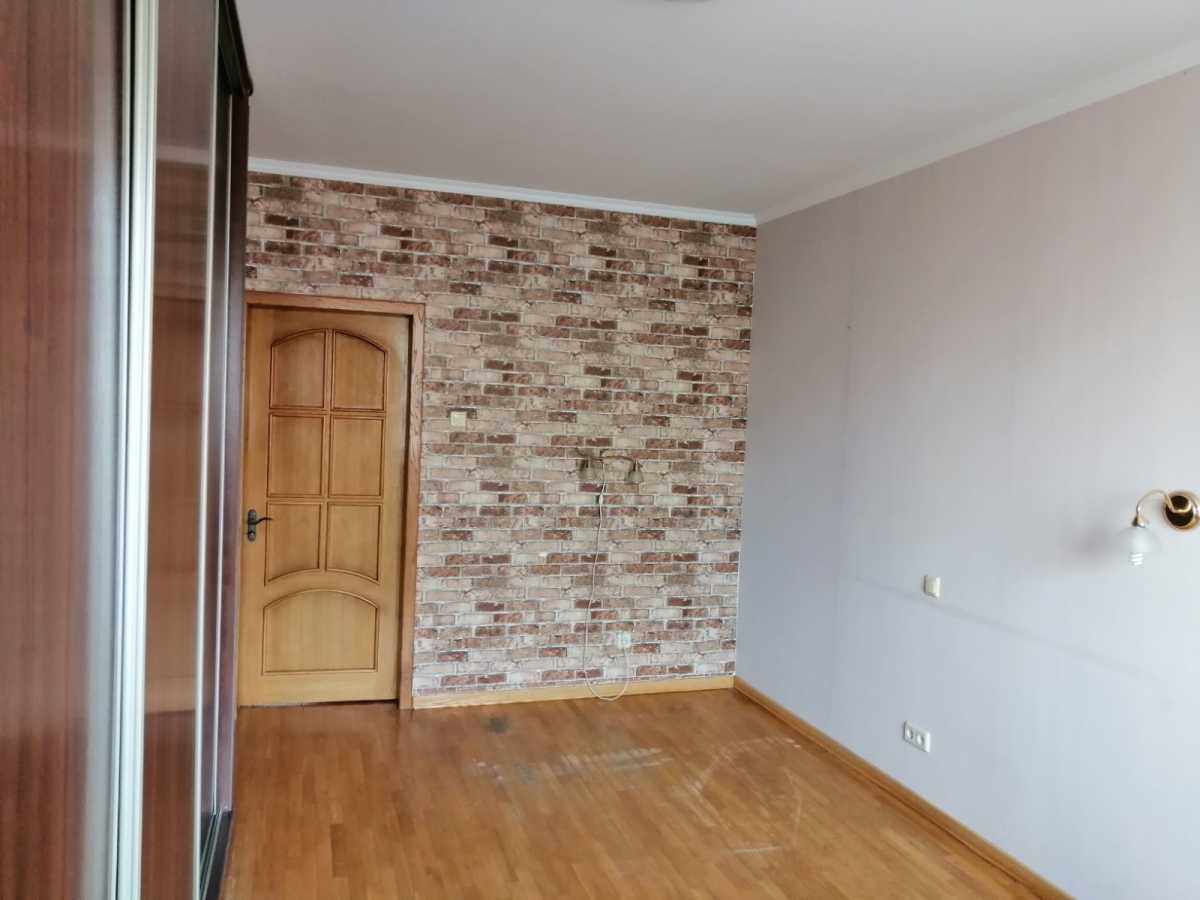 Продаж 2-кімнатної квартири 75.2 м², Княжий Затон вул., 2/30