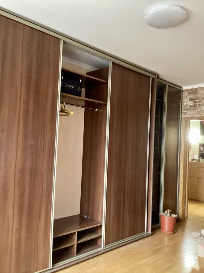 Продаж 2-кімнатної квартири 75.2 м², Княжий Затон вул., 2/30