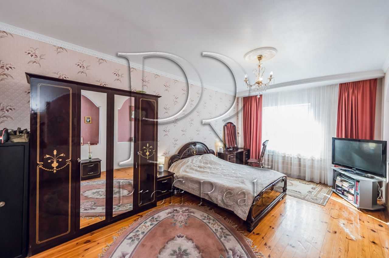 Продаж будинку 430 м², Шевченко вул., 35