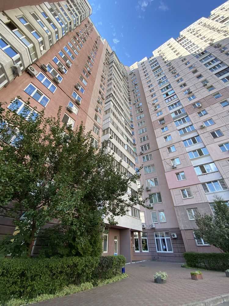 Продажа 1-комнатной квартиры 59.9 м², Елены Пчилки ул., 2А