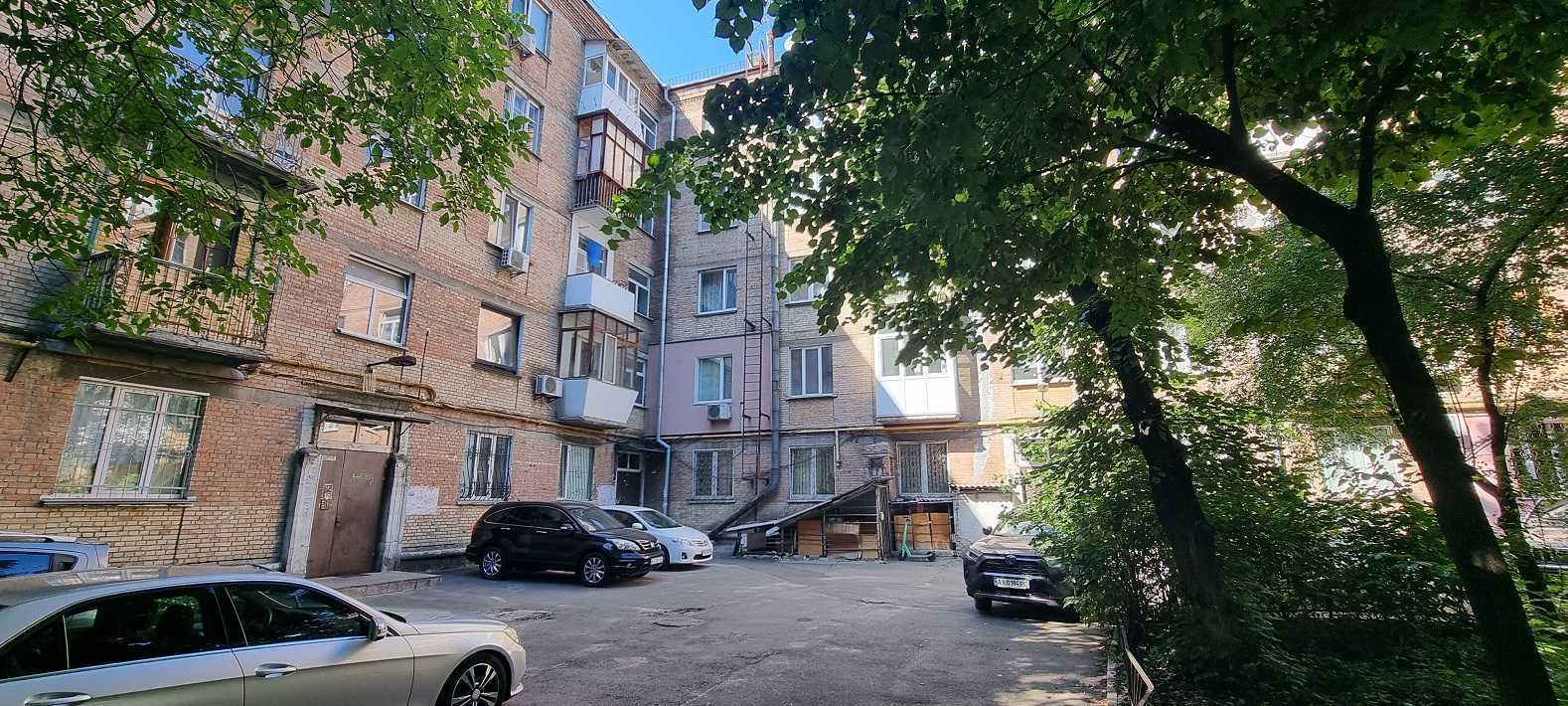 Продаж 2-кімнатної квартири 55 м², Арсенальна вул., 17