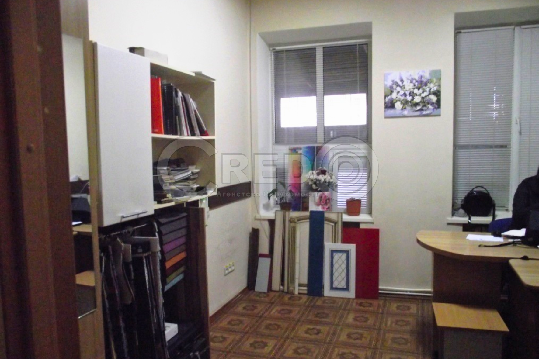 Продажа отдельно стоящего здания 405 м², Яроша ул.