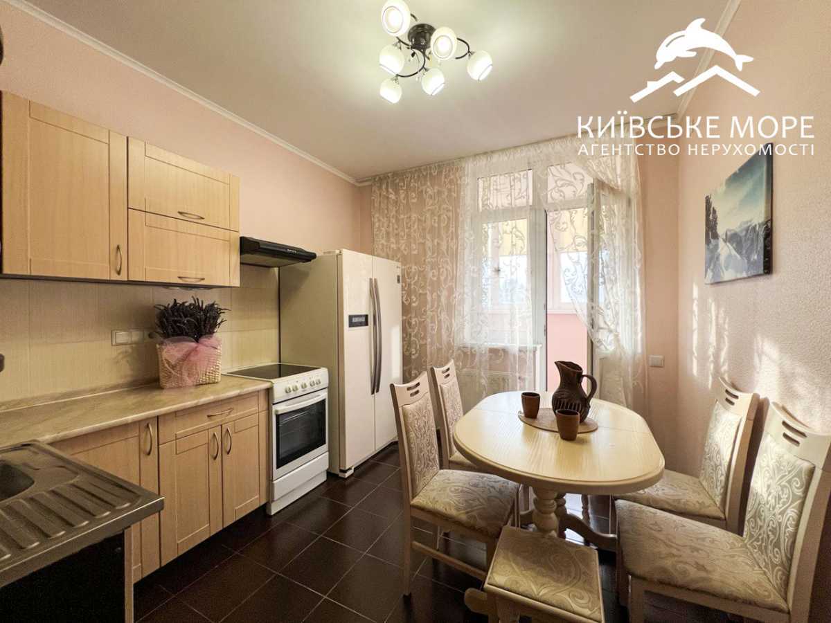 Продаж 2-кімнатної квартири 67 м², Воскресенська вул., 14Б