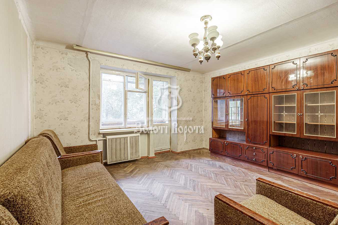 Продаж 1-кімнатної квартири 39 м², Феодосійська вул., 4