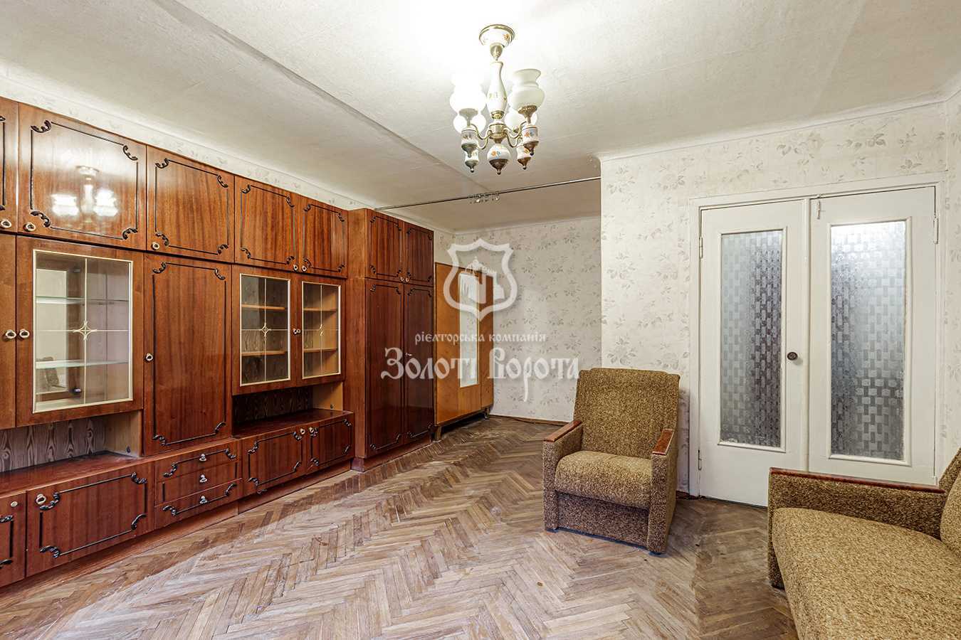 Продаж 1-кімнатної квартири 39 м², Феодосійська вул., 4