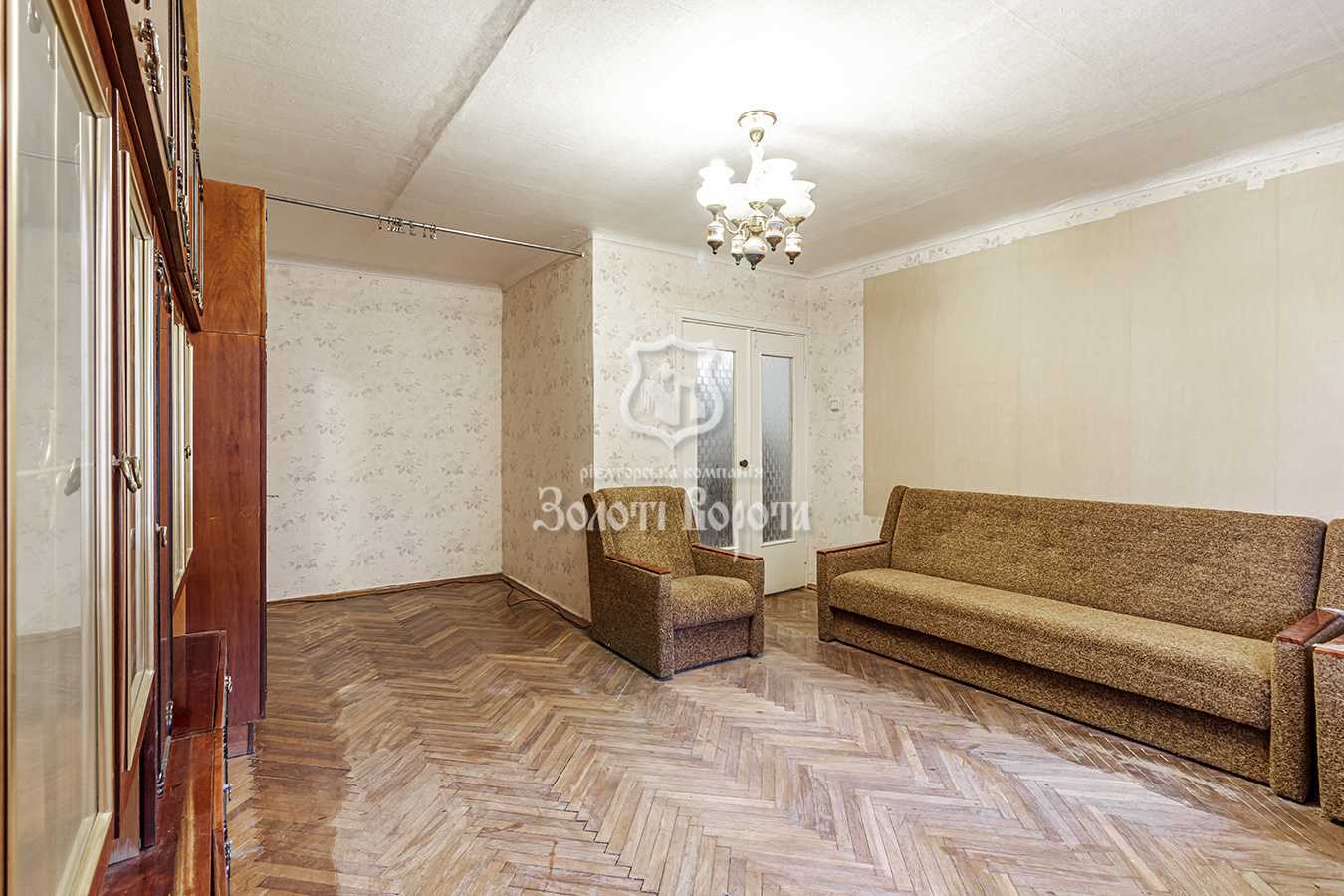 Продаж 1-кімнатної квартири 39 м², Феодосійська вул., 4