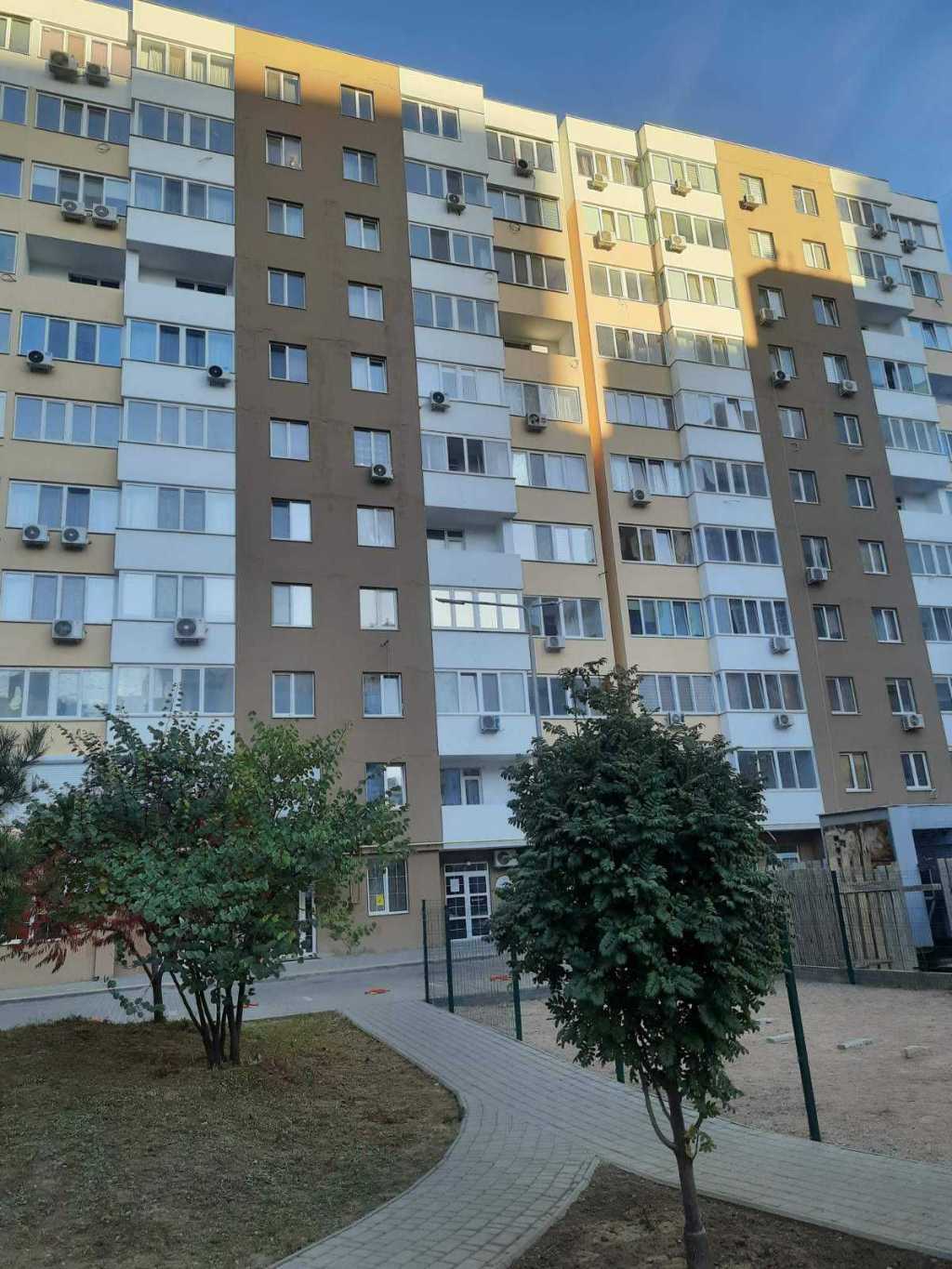 Продаж 1-кімнатної квартири 24 м², Академіка Сахарова вул.