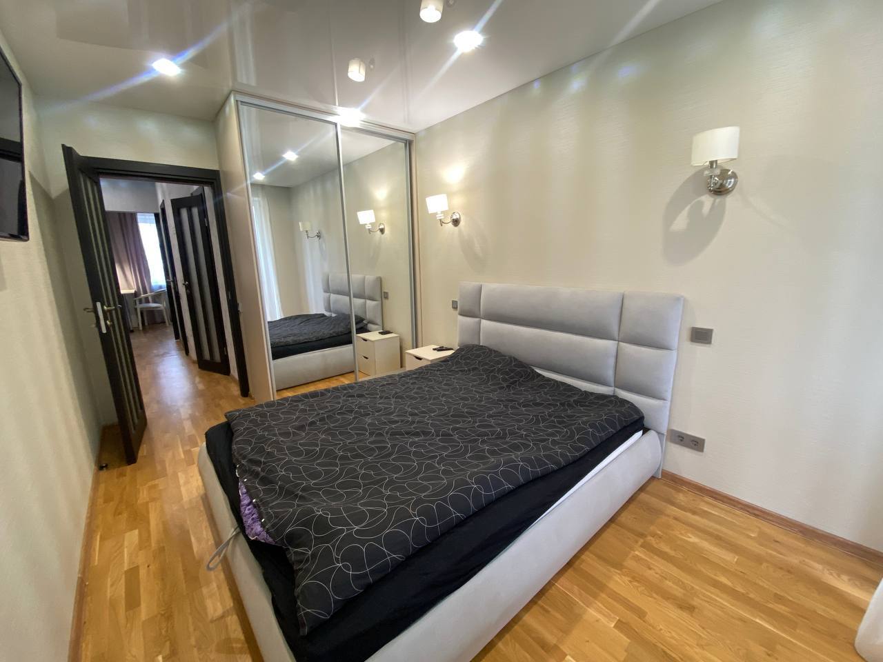 Аренда 2-комнатной квартиры 70 м²