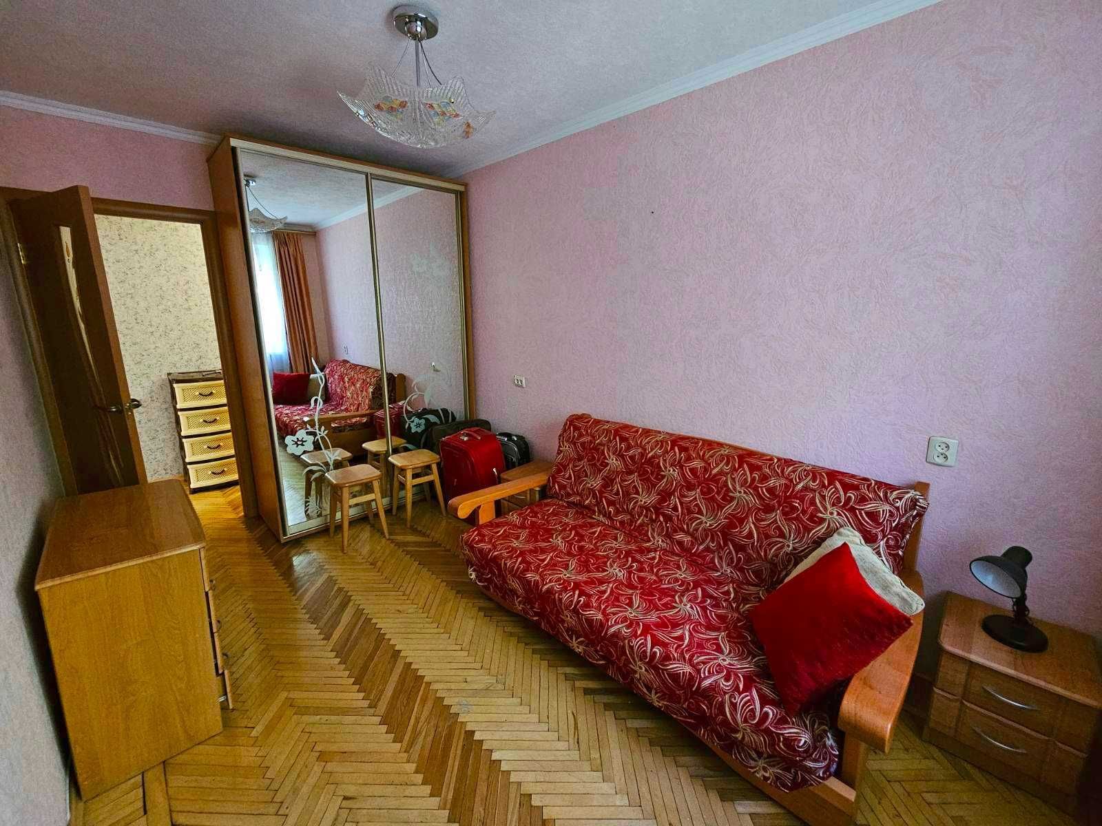 Продажа 2-комнатной квартиры 43 м²