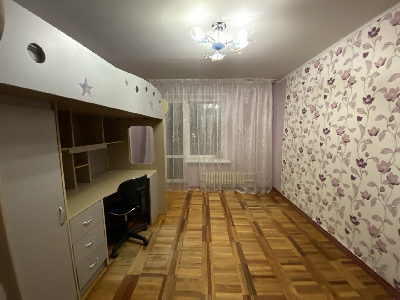 Продаж 2-кімнатної квартири 63 м²