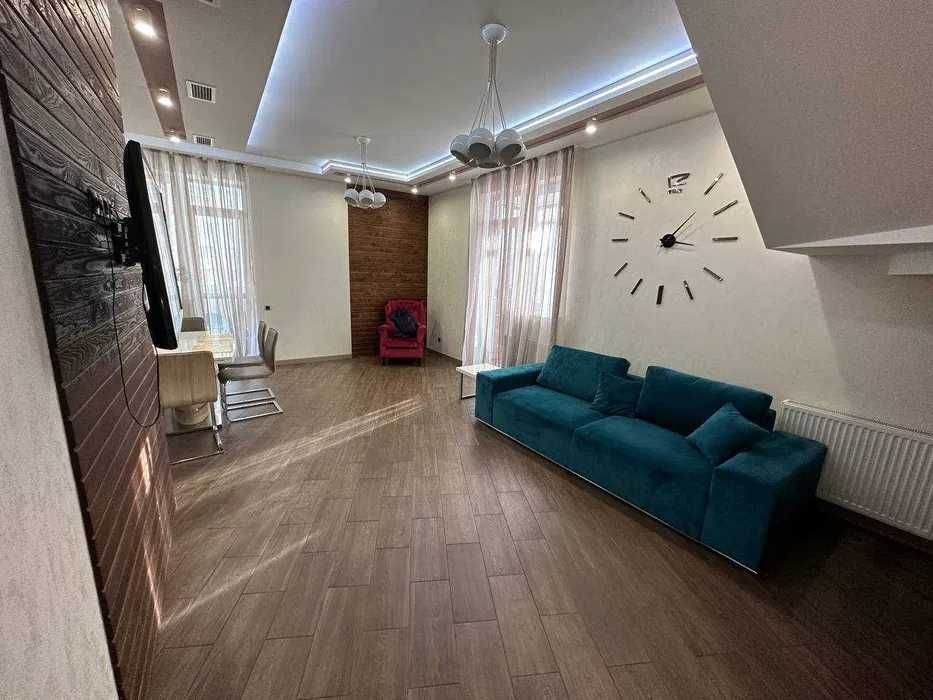 Аренда 4-комнатной квартиры 130 м²