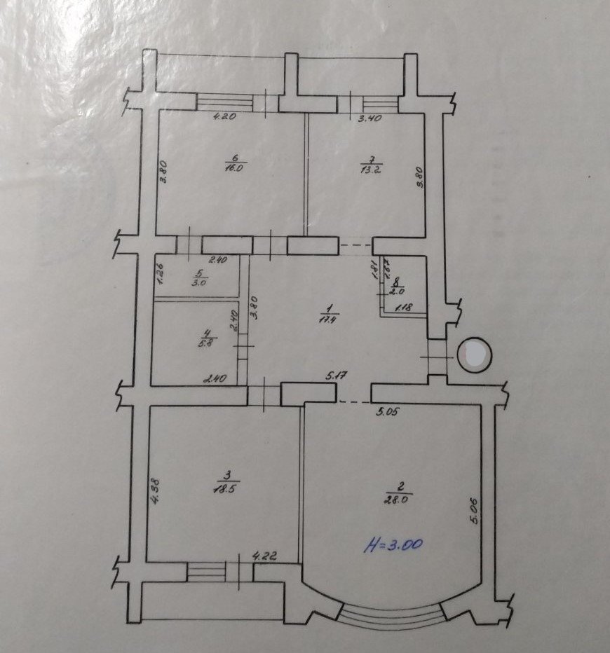 Продаж 3-кімнатної квартири 120 м²