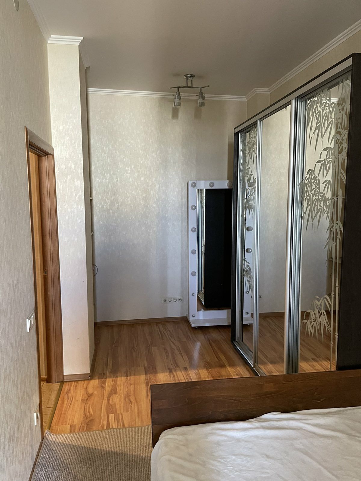 Оренда 2-кімнатної квартири 51 м²