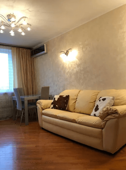 Продажа 4-комнатной квартиры 82 м²