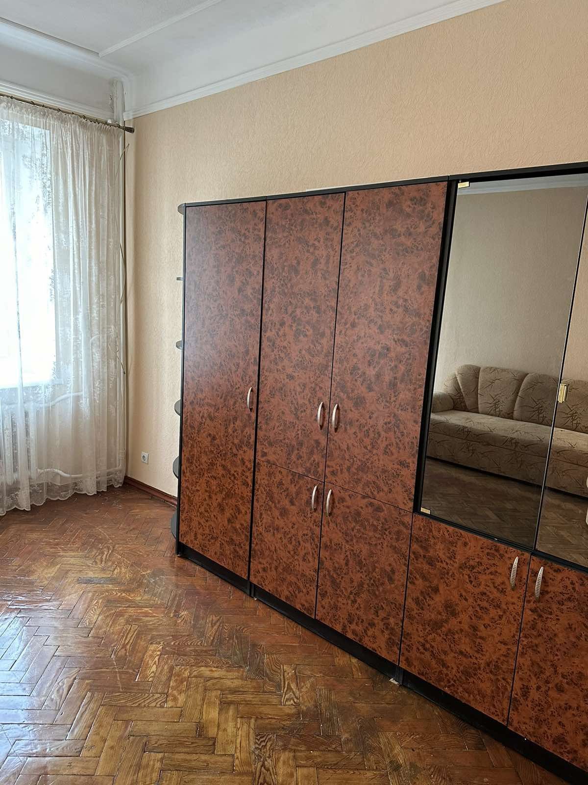 Продажа 2-комнатной квартиры 62 м²