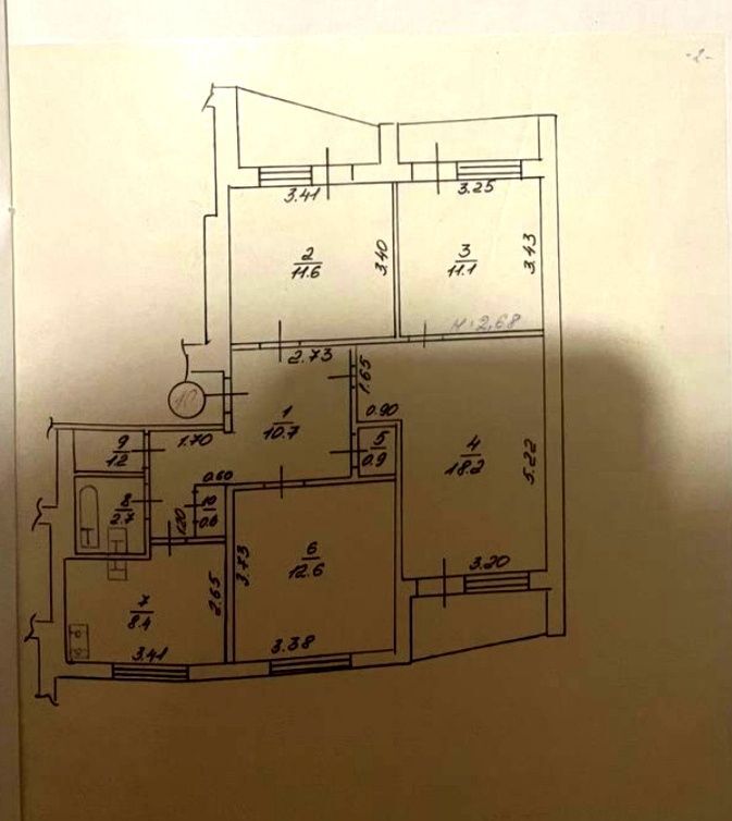 Продаж 4-кімнатної квартири 83 м²