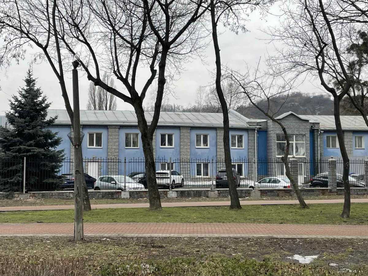 Аренда офиса 1100 м², Константиновская ул., 75