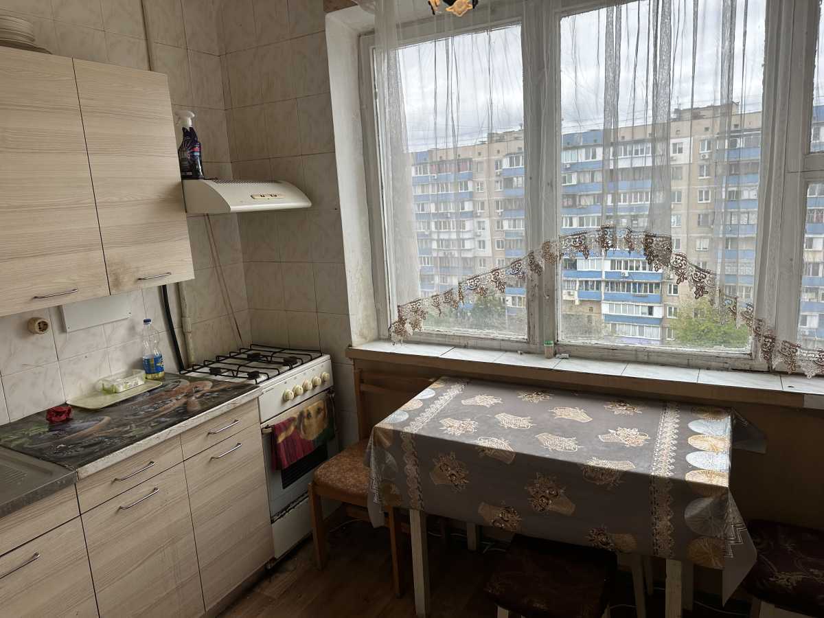 Продаж 1-кімнатної квартири 32 м², Володимира Маяковського просп., 32А