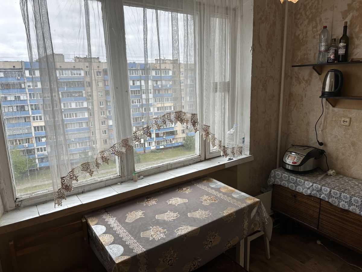 Продаж 1-кімнатної квартири 32 м², Володимира Маяковського просп., 32А