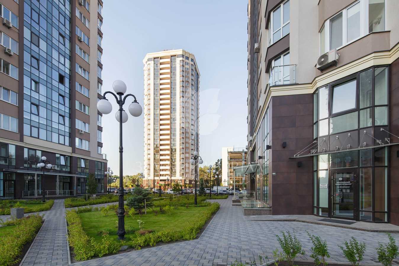 Продаж 1-кімнатної квартири 60 м², В'ячеслава Чорновола вул., 11