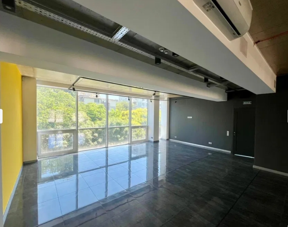 Аренда офиса 300 м², Генуэзская ул.