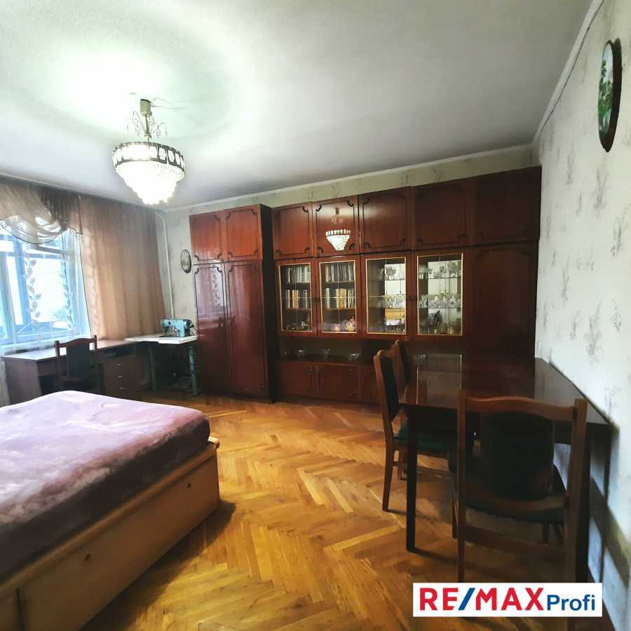 Продаж 2-кімнатної квартири 60 м², Лесі Українки бул., 28А