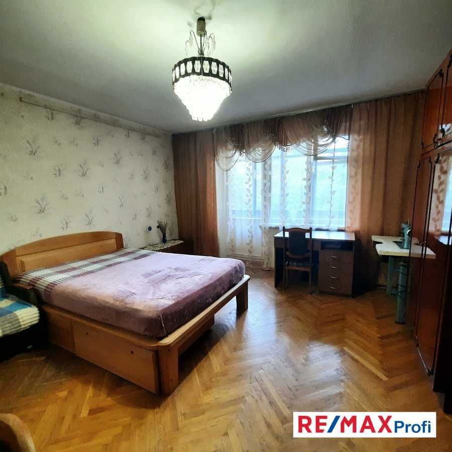 Продаж 2-кімнатної квартири 60 м², Лесі Українки бул., 28А