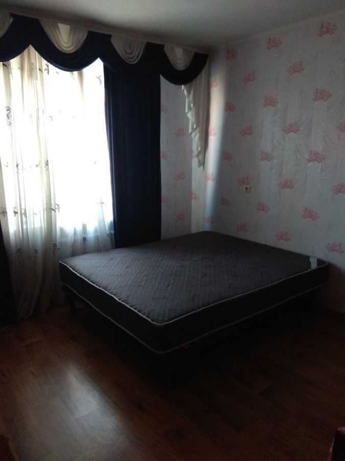 Оренда 1-кімнатної квартири 50 м², Здолбунівська вул., 13